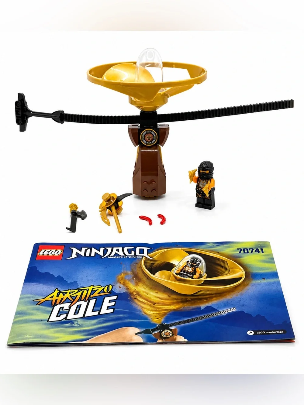 LEGO Ninjago Masters of Spinjitzu Airjitzu Cole Flyer Possession Retired #70741